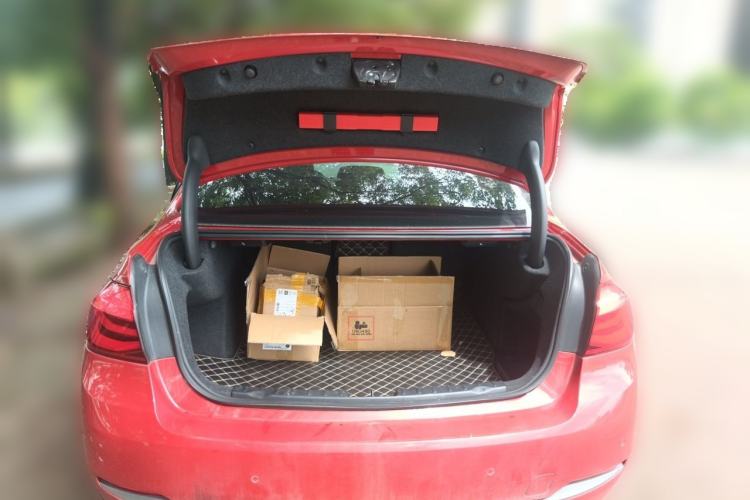 Used BMW 3 Series 2018 320Li Fashion Model Trunk