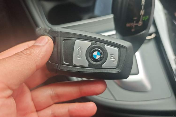 Used BMW 3 Series 2018 320Li Fashion Model Vehicle Key