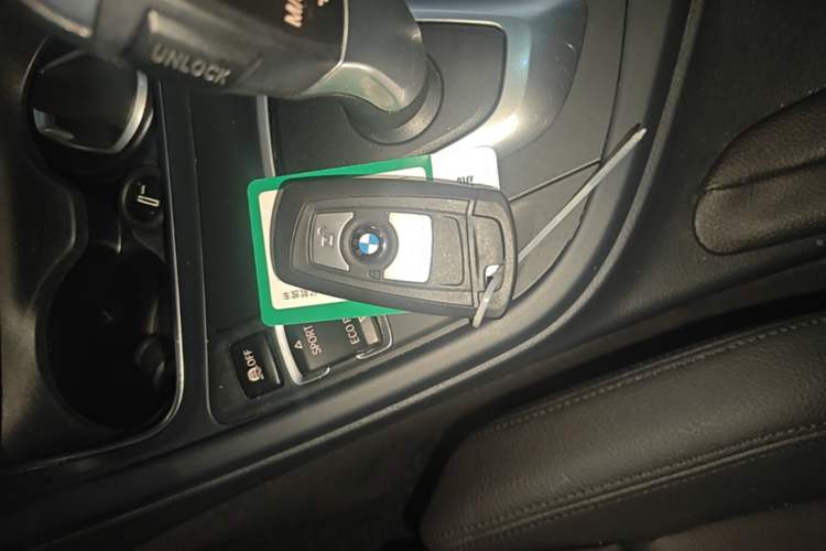 Used BMW 3 Series 2018 320Li Fashion Model Vehicle Key