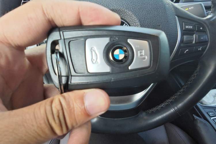 Used BMW 3 Series 2018 320Li Fashion Model Vehicle Key