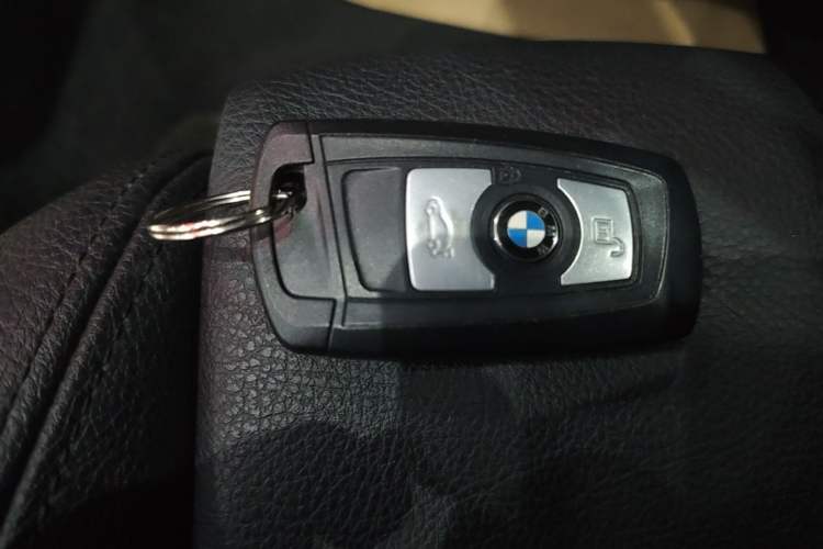 Used BMW 3 Series 2018 320Li Fashion Model Vehicle Key