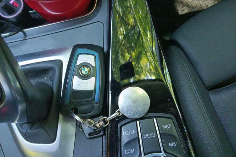 Used BMW 3 Series 2018 320Li Leading Model M Sport Package Vehicle Key