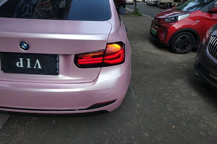 Used BMW 3 Series 2018 320Li Fashion Model Right Rear Taillight