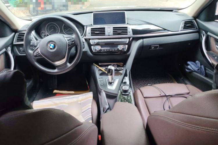 Used BMW 3 Series 2018 320Li Fashion Model Center Console