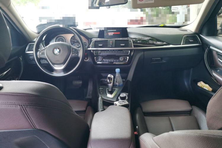 Used BMW 3 Series 2018 320Li xDrive Fashion Model Center Console