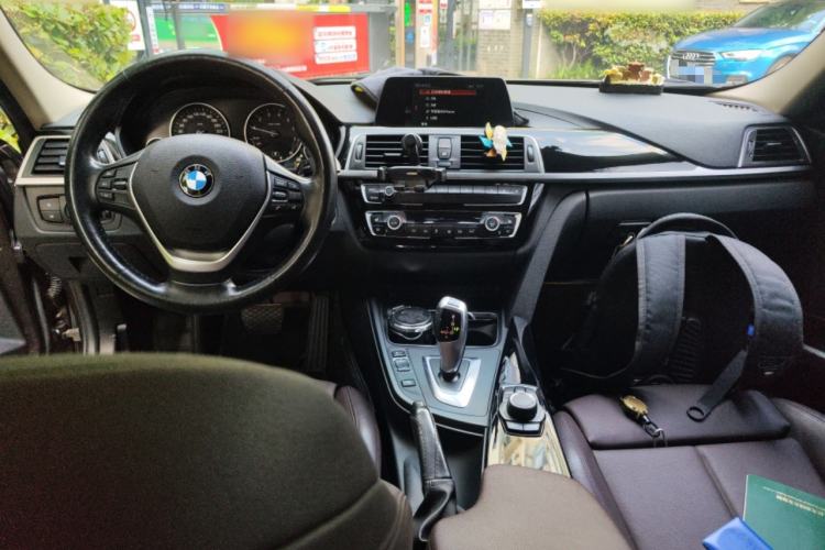 Used BMW 3 Series 2018 320Li Fashion Model Center Console