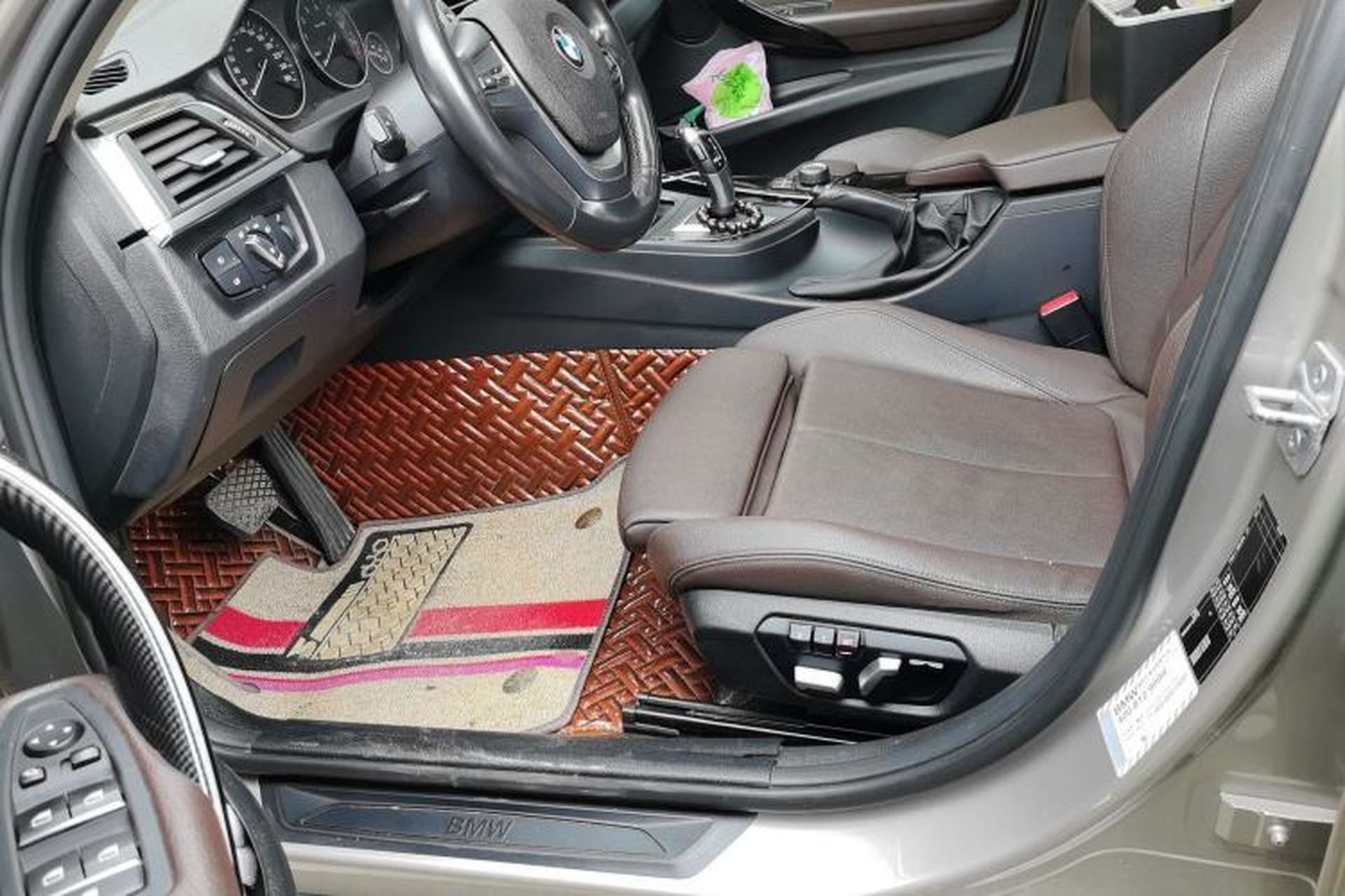 Used BMW 3 Series 2018 320Li Fashion Model Driver Seat