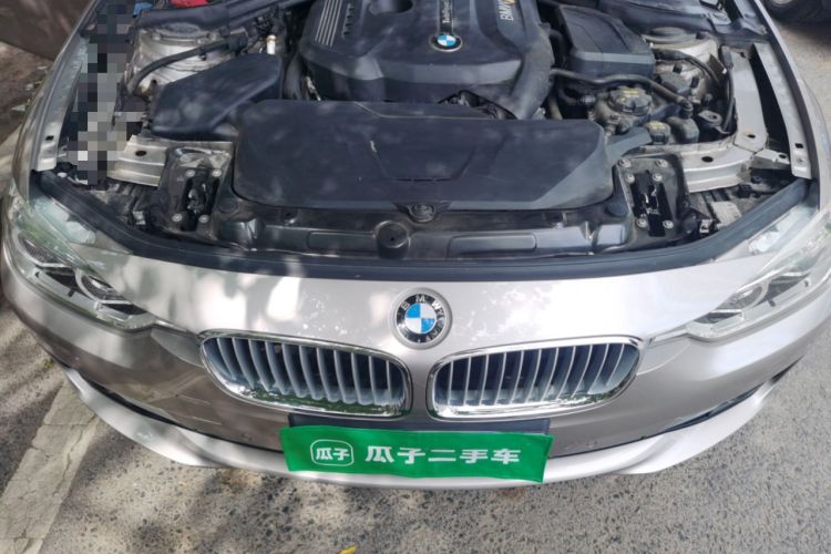 Used BMW 3 Series 2018 320Li xDrive Fashion Model Engine Bay