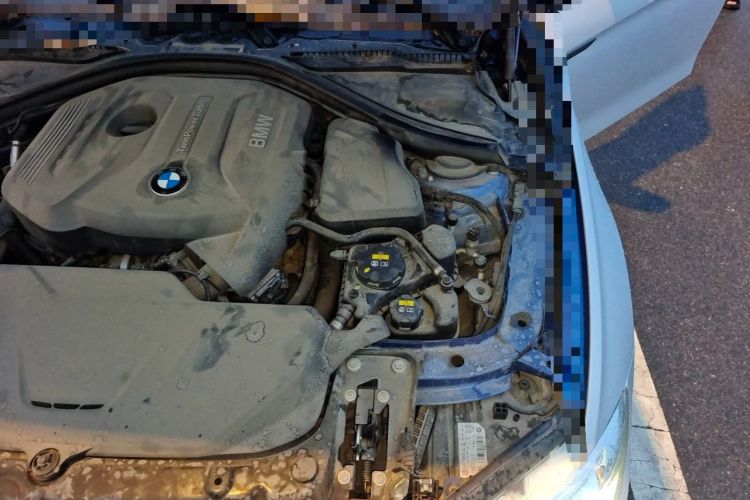 Used BMW 3 Series 2018 320i M Sport Package Engine Bay Left
