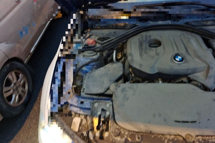 Used BMW 3 Series 2018 320i M Sport Package Engine Bay Right