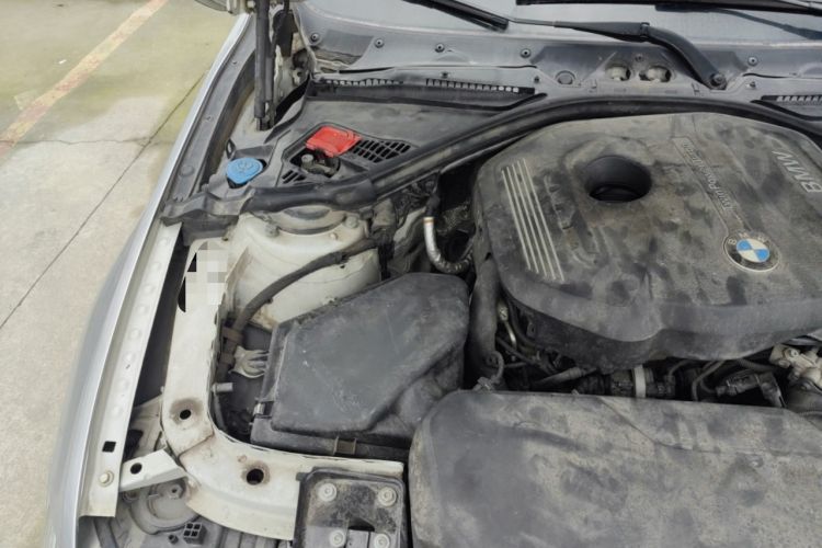 Used BMW 3 Series 2018 320Li Leading Model M Sport Package Engine Bay Right