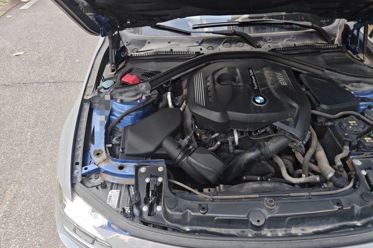 Used BMW 3 Series 2018 320Li Leading Model M Sport Package Engine Bay Right