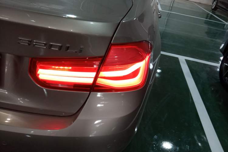 Used BMW 3 Series 2018 320Li Fashion Model Exterior 2
