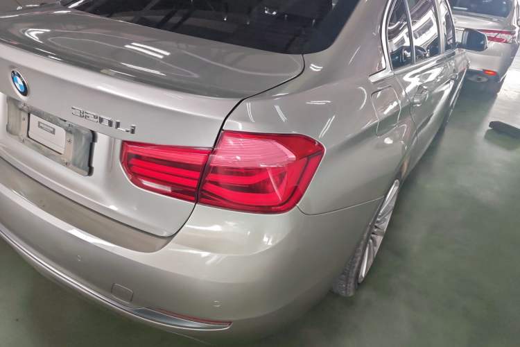 Used BMW 3 Series 2018 320Li Fashion Model Exterior 3