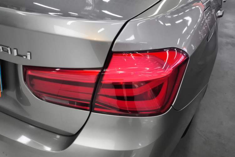Used BMW 3 Series 2018 320Li Fashion Model Exterior 3