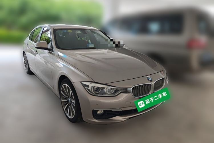 Used BMW 3 Series 2018 320Li Fashion Model Front Right 45 Deg