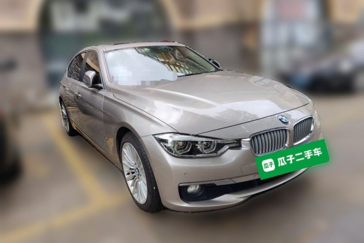Used BMW 3 Series 2018 320Li Fashion Model Front Right 45 Deg