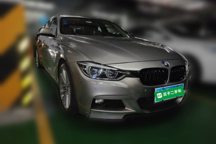 Used BMW 3 Series 2018 320Li Fashion Model Front Right 45 Deg