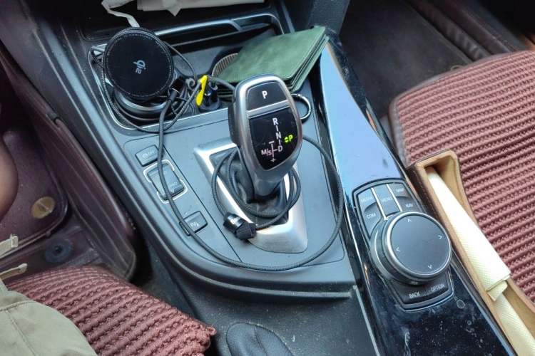 Used BMW 3 Series 2018 320Li Leading Model M Sport Package Gear Lever