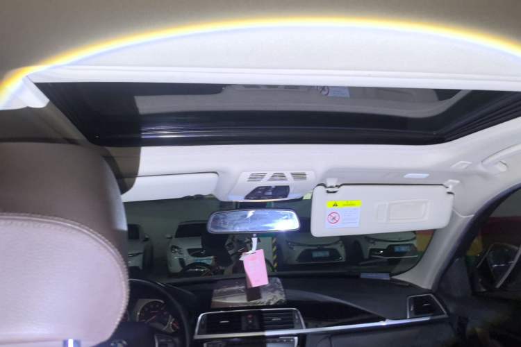 Used BMW 3 Series 2018 320Li Fashion Model Headliner