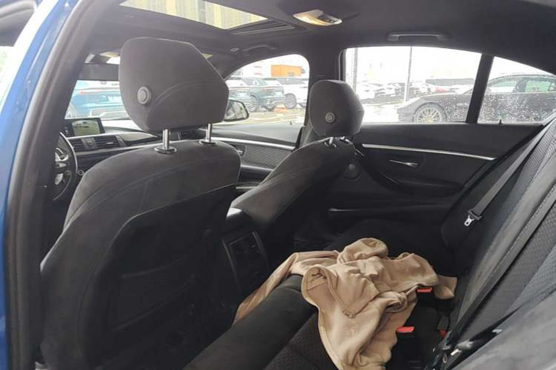 Used BMW 3 Series 2018 320i M Sport Night Edition Headliner