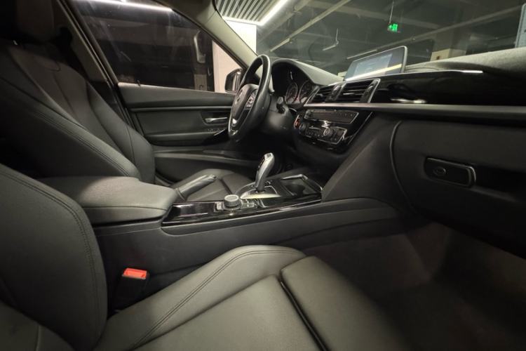 Used BMW 3 Series 2018 320Li Fashion Model Interior 8