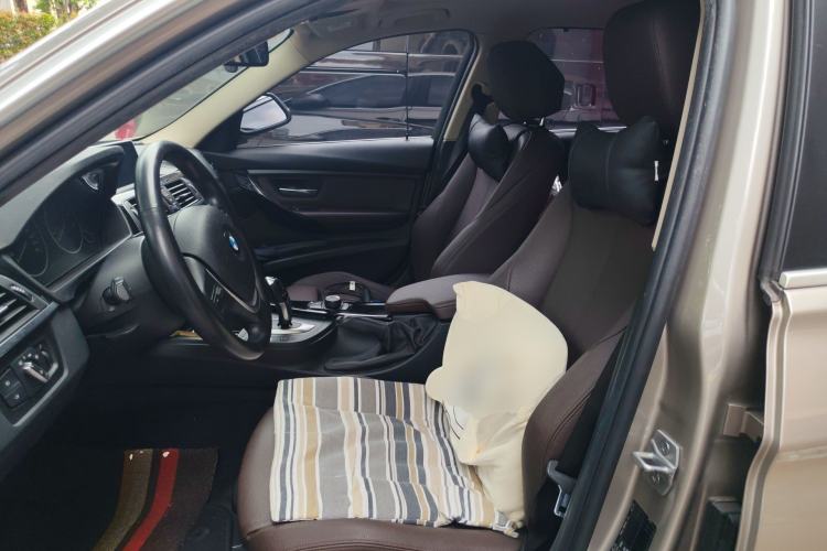 Used BMW 3 Series 2018 320Li Fashion Model Left Front Seat