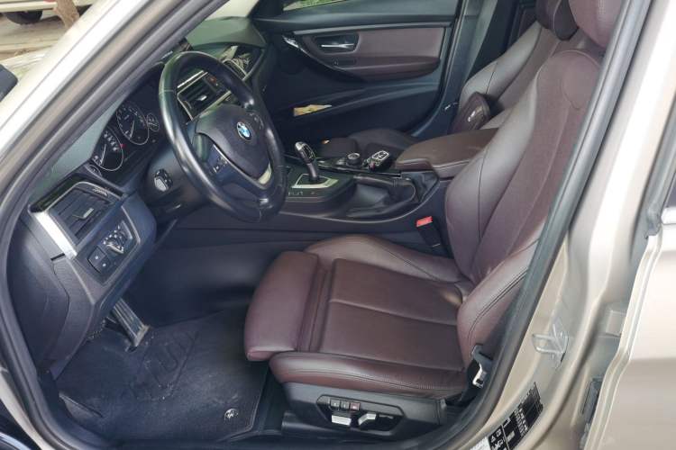 Used BMW 3 Series 2018 320Li xDrive Fashion Model Left Front Seat