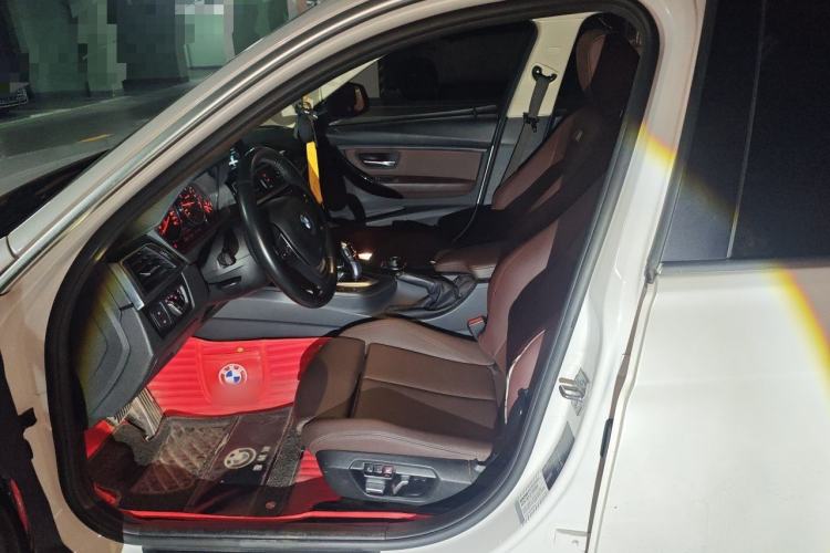 Used BMW 3 Series 2018 320Li Fashion Model Left Front Seat