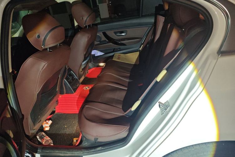Used BMW 3 Series 2018 320Li Fashion Model Left Rear Seat