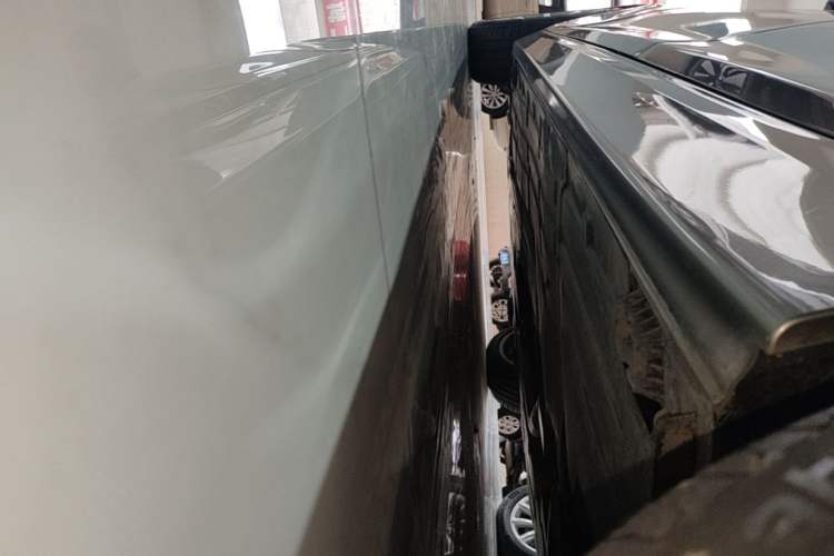 Used BMW 3 Series 2018 320Li Fashion Model Left Side Sill