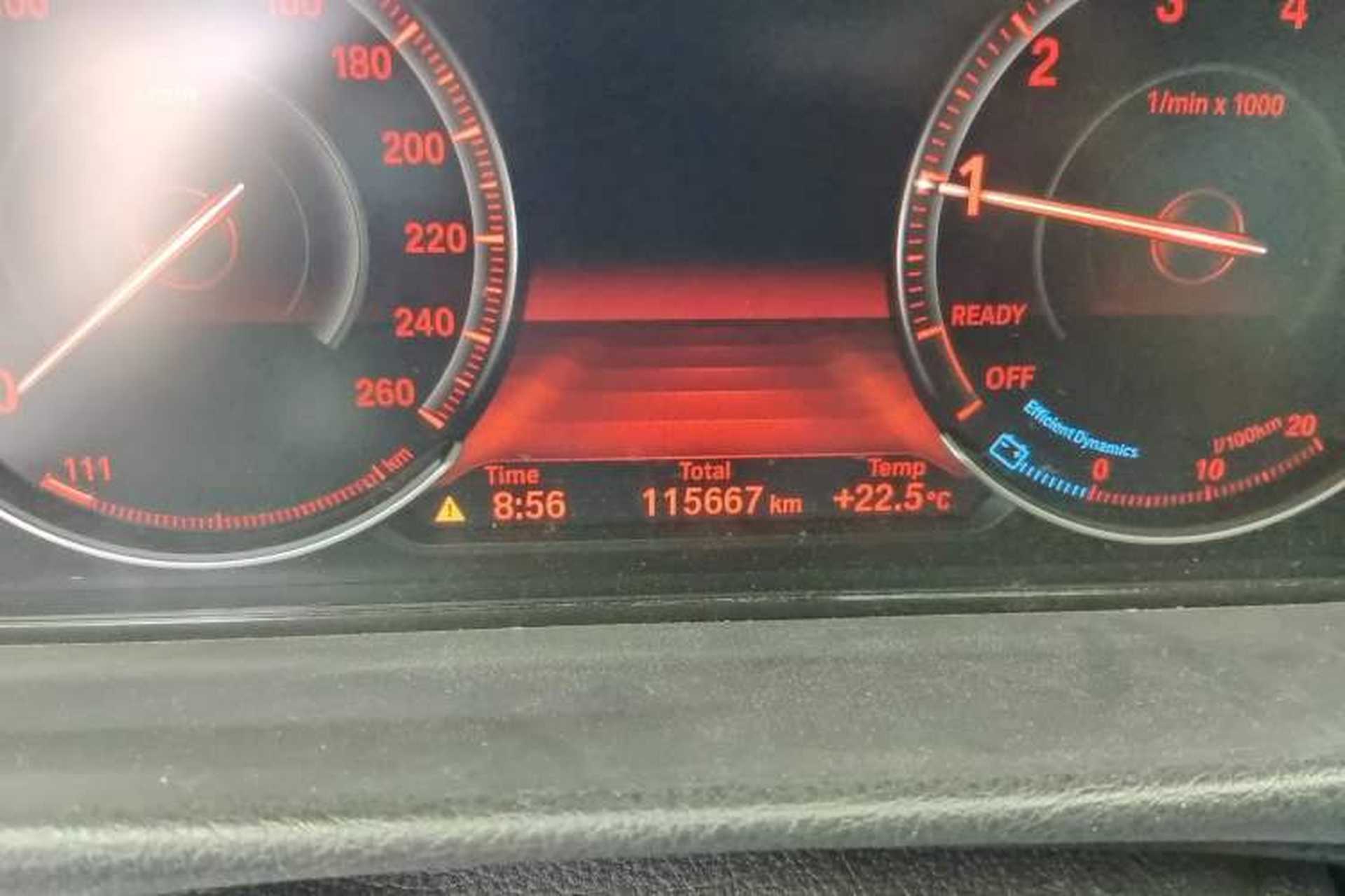 Used BMW 3 Series 2018 320Li M Sport Night Edition Odometer Close Up
