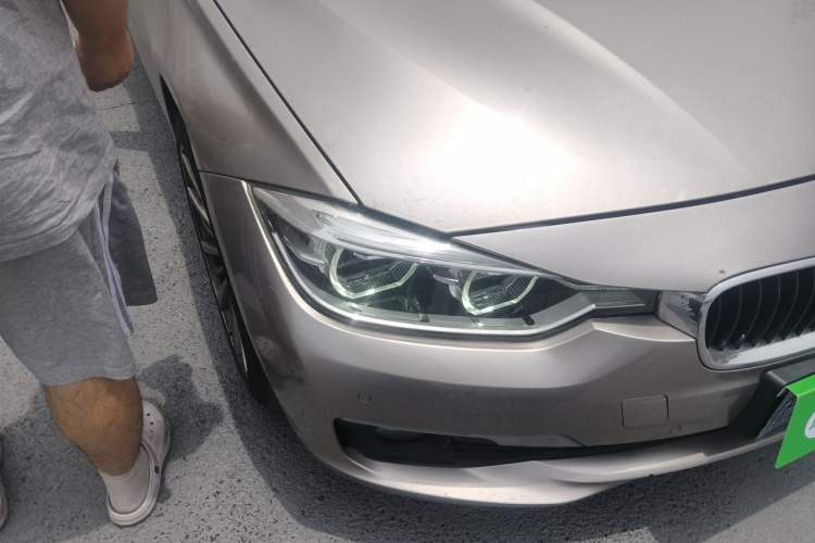 Used BMW 3 Series 2018 320Li Fashion Model Right Front Headlight