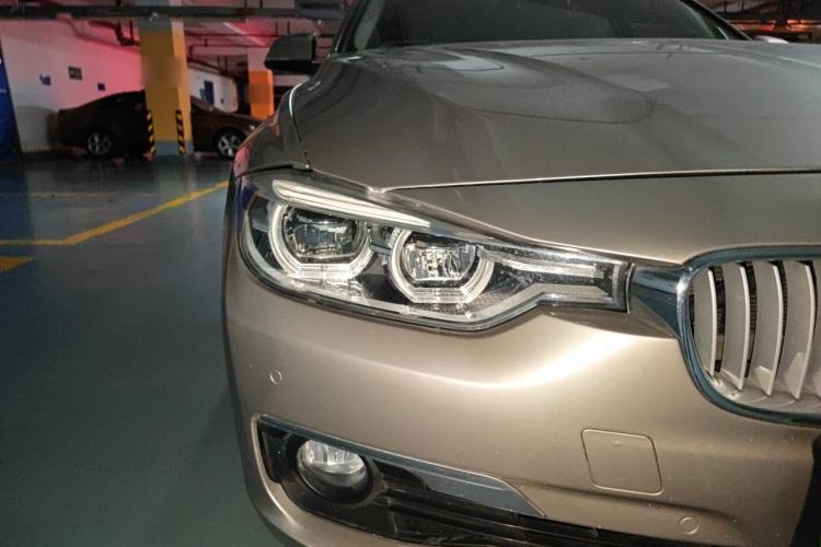 Used BMW 3 Series 2018 320Li Fashion Model Right Front Headlight