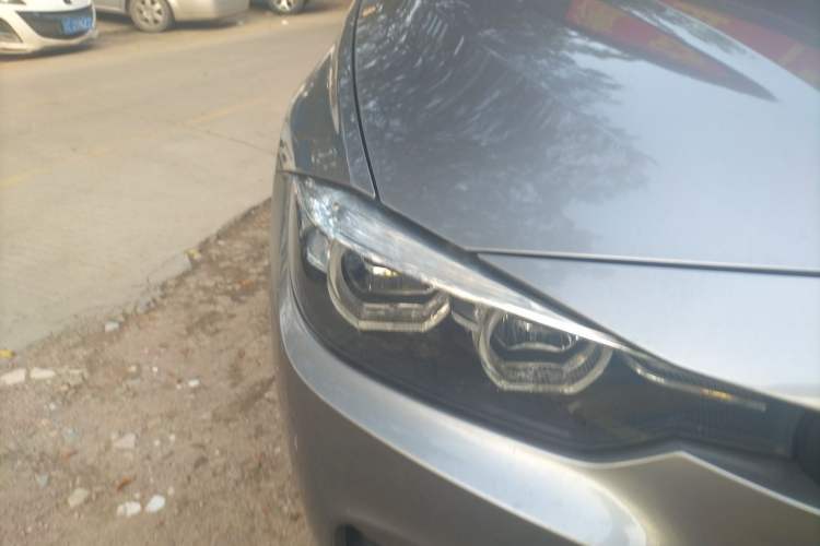 Used BMW 3 Series 2018 320i M Sport Night Edition Right Front Headlight