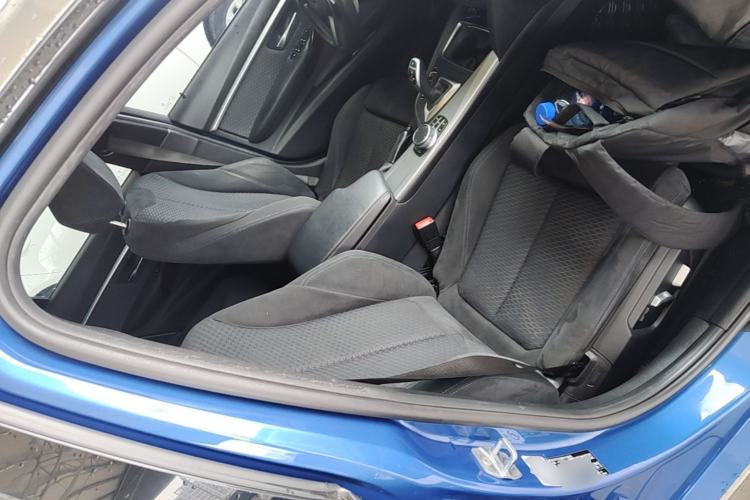 Used BMW 3 Series 2018 320i M Sport Night Edition Right Front Seat