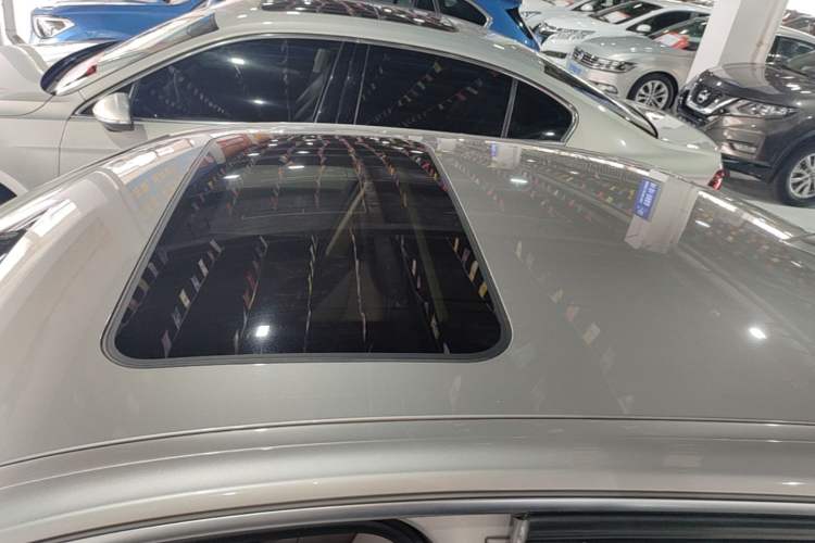 Used BMW 3 Series 2018 320Li Fashion Model Roof