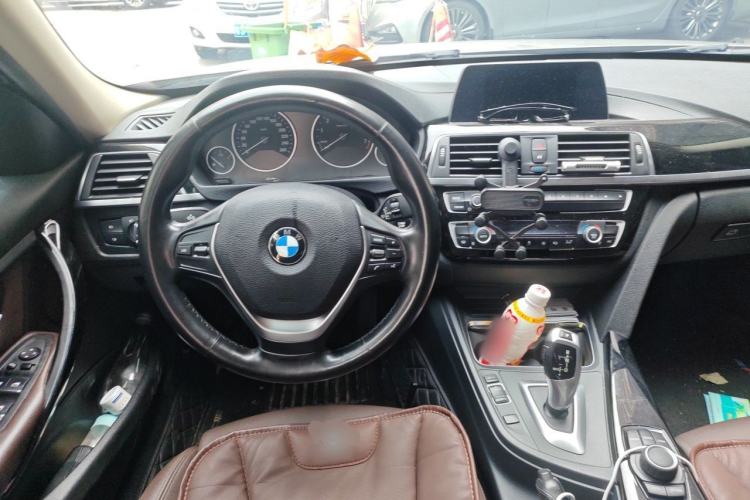 Used BMW 3 Series 2018 320Li Leading Luxury Package Steering Wheel