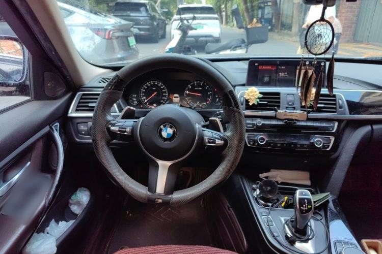 Used BMW 3 Series 2018 320Li Leading Model M Sport Package Steering Wheel