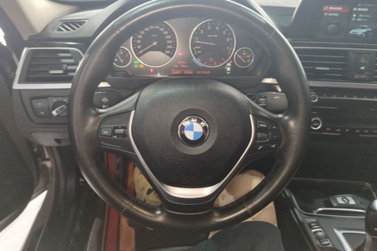 Used BMW 3 Series 2018 320Li Fashion Model Steering Wheel
