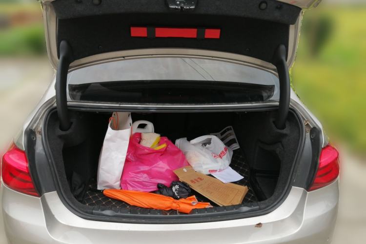 Used BMW 3 Series 2018 320Li Fashion Model Trunk
