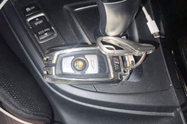 Used BMW 3 Series 2018 320Li Fashion Model Vehicle Key