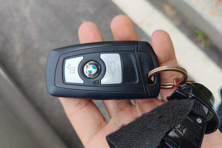 Used BMW 3 Series 2018 320Li Fashion Model Vehicle Key