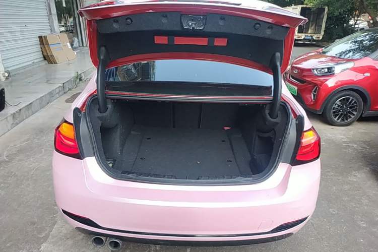 Used BMW 3 Series 2018 320Li Fashion Model Trunk