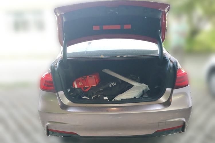 Used BMW 3 Series 2018 320Li M Sport Night Edition Trunk