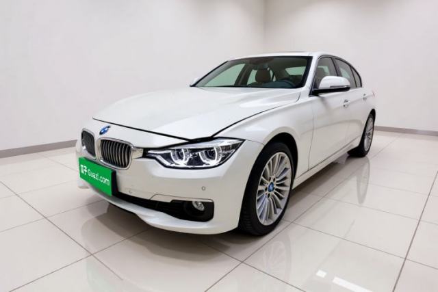 Ojetý BMW 3 Series 2018 320Li Fashion Model