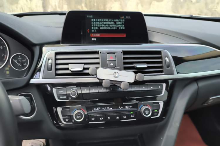 Used BMW 3 Series 2018 320Li Fashion Model Audio And AC Panel