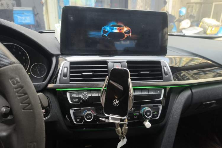 Used BMW 3 Series 2018 320Li Fashion Model Audio And AC Panel