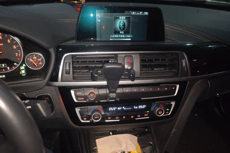 Used BMW 3 Series 2018 320Li Fashion Model Audio And AC Panel