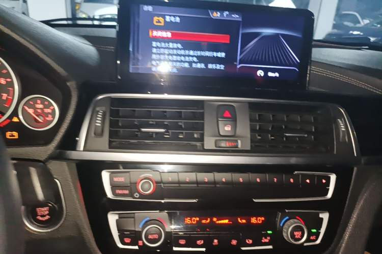 Used BMW 3 Series 2018 320Li Fashion Model Audio And AC Panel